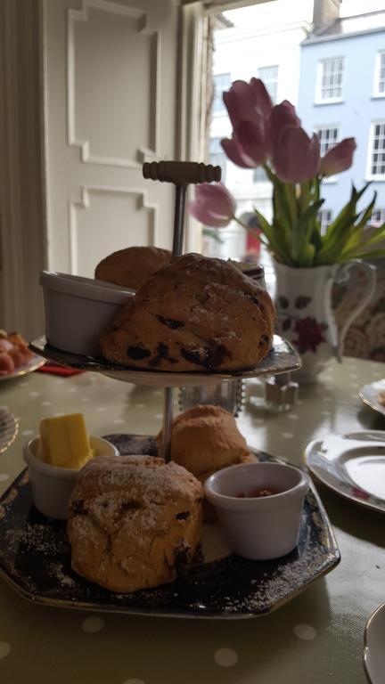 Finnegans Hostel And B&B Accommodation トラリー エクステリア 写真