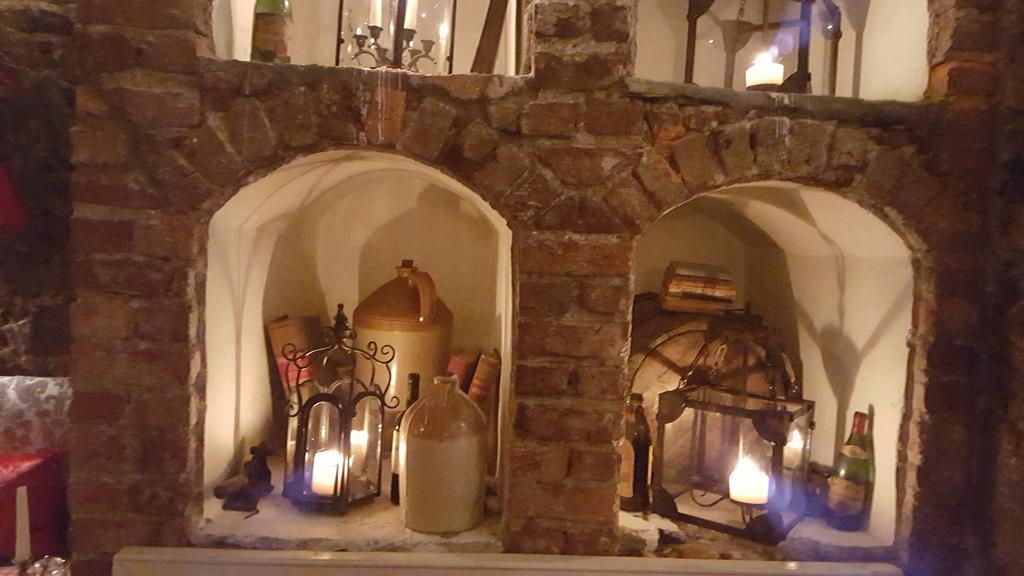Finnegans Hostel And B&B Accommodation トラリー エクステリア 写真